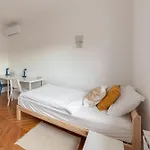 Апартаменты Hisa Hortenzija - And