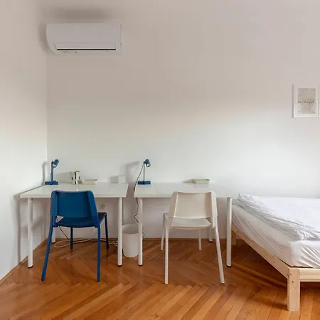 Apartment Hisa Hortenzija - And