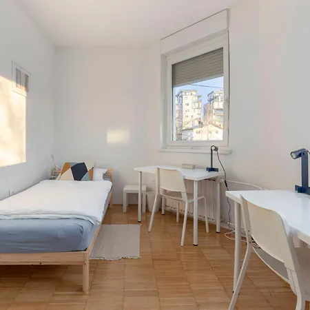 Hisa Hortenzija - And Apartment