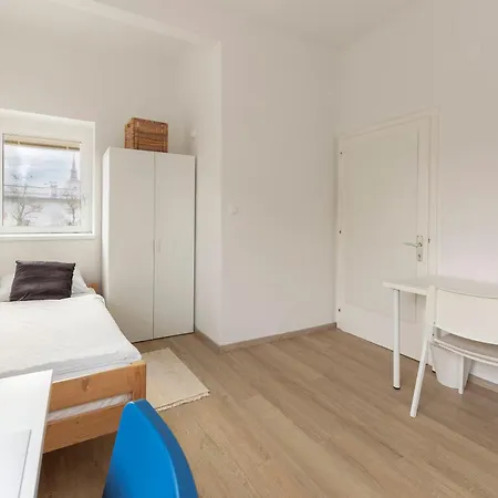 Apartment Hisa Hortenzija - And