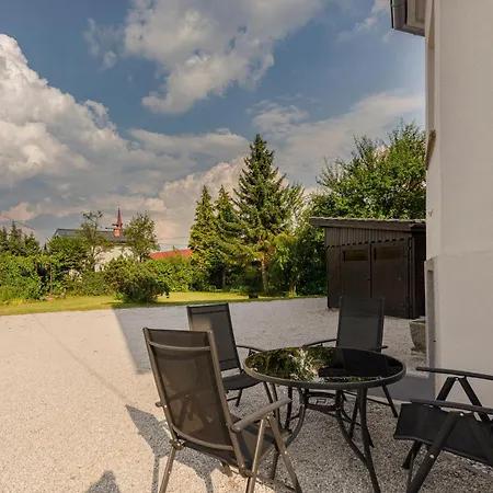 Hisa Hortenzija - And Apartmán Lublaň