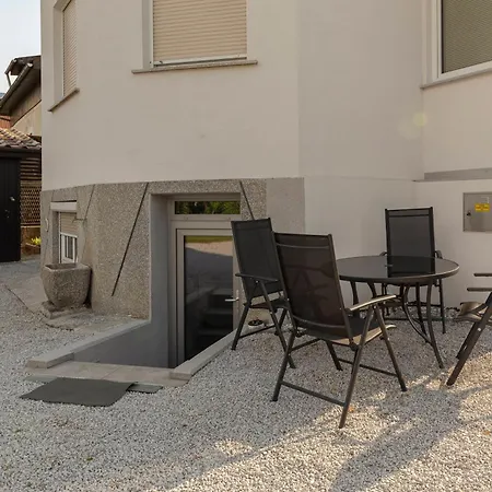 Hisa Hortenzija - And Lublaň