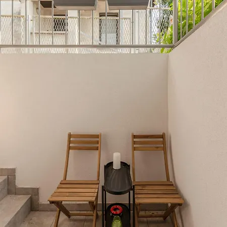 Hisa Hortenzija - And