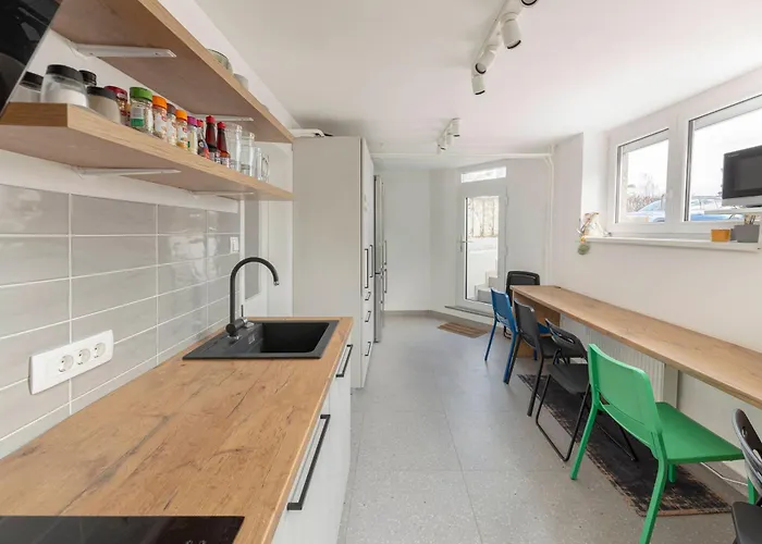 Апартаменты Hisa Hortenzija - And *