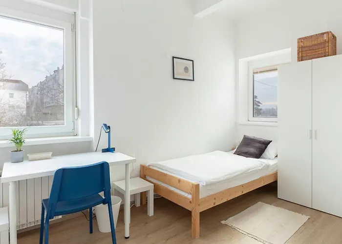 شقة Hisa Hortenzija - And