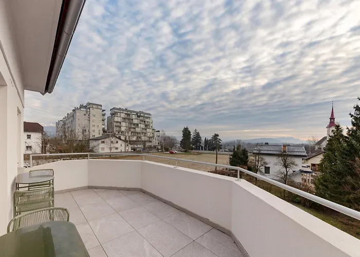 Apartmán Hisa Hortenzija - And