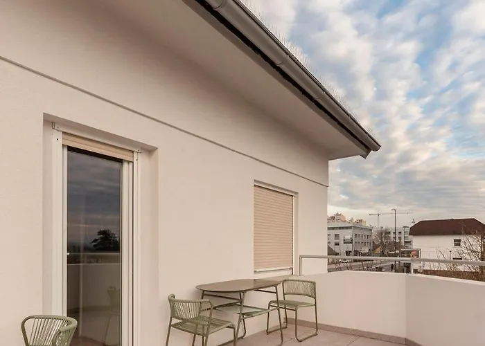 Hisa Hortenzija - And Апартаменты *