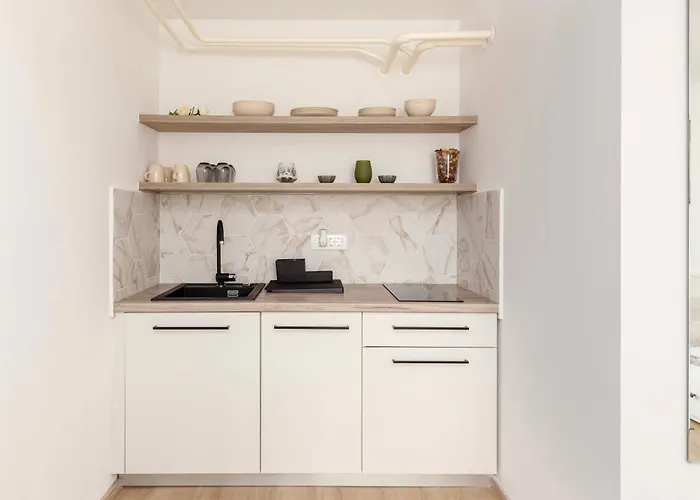 Hisa Hortenzija - And * Lublaň