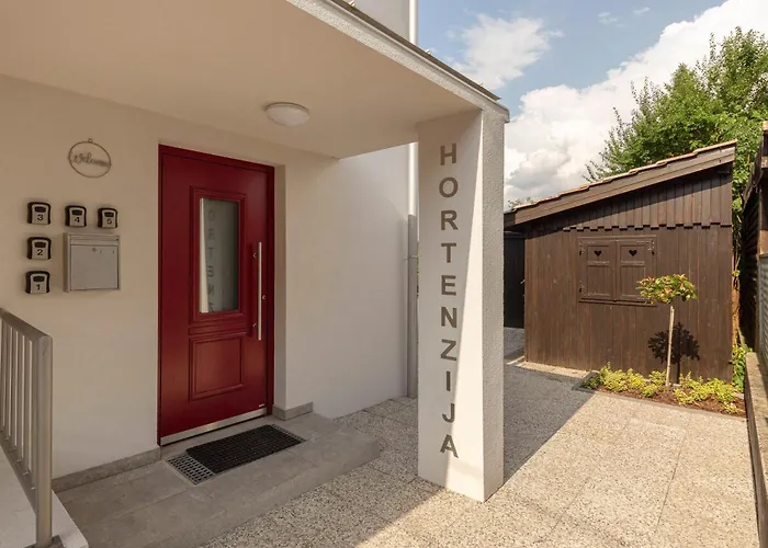 Hisa Hortenzija - And Διαμέρισμα *